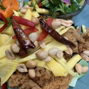 Yum Pla Dook-fu 🌶️🌶️